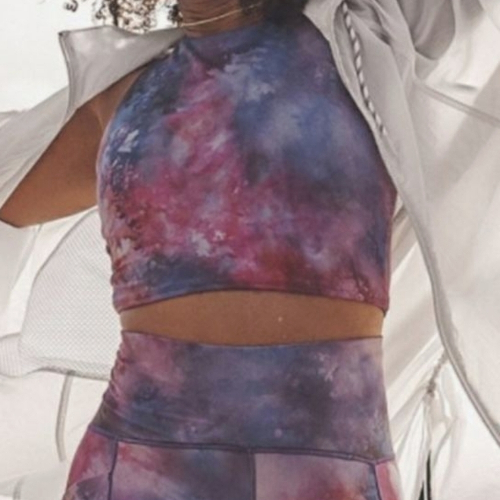 Athleta Conscious Crop Sports Bra Top
